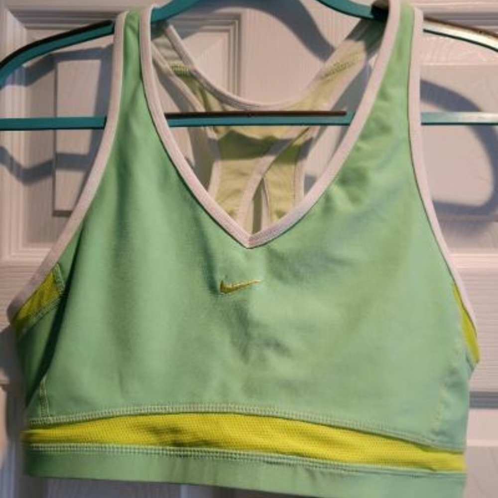 Ladies Nike Workout Top